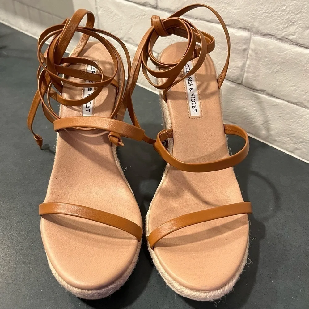 NWT Chelsea & Violet sz 8 Mriah brown leather strappy espadrille sandals